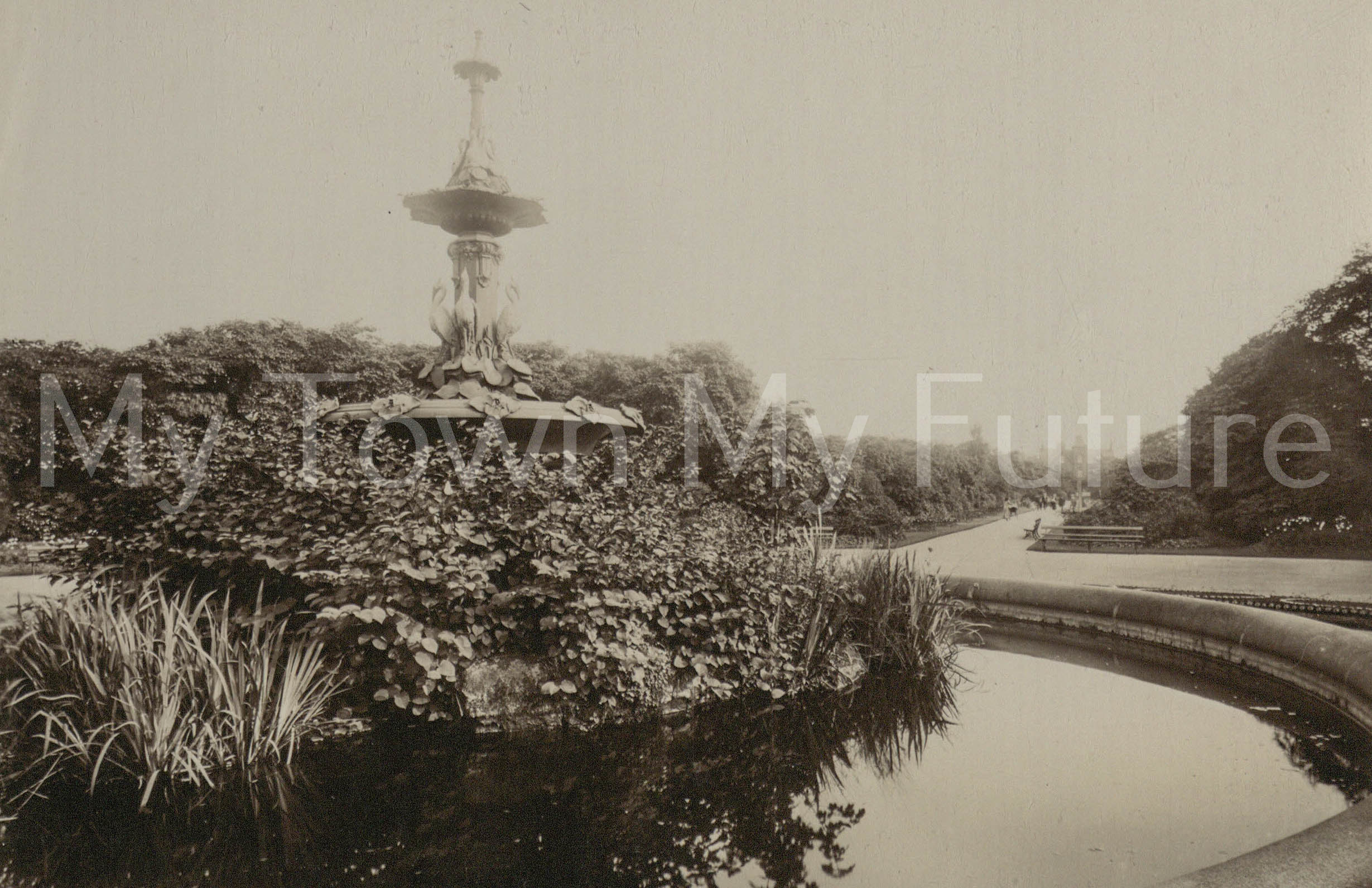 Albert Park - Fountain which was presented by Joseph Pease Esq.