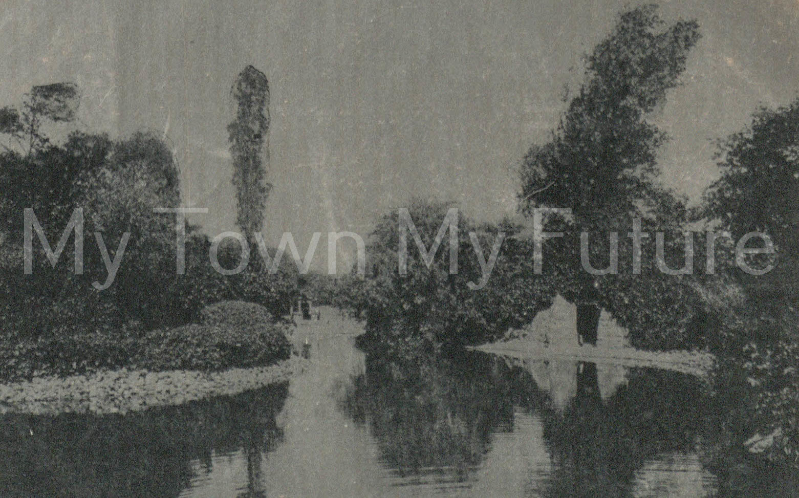 Albert Park - Postcard - Lake in Park - to Mrs Tabraham, Postmarked - 2nd May 1905, Aliumino