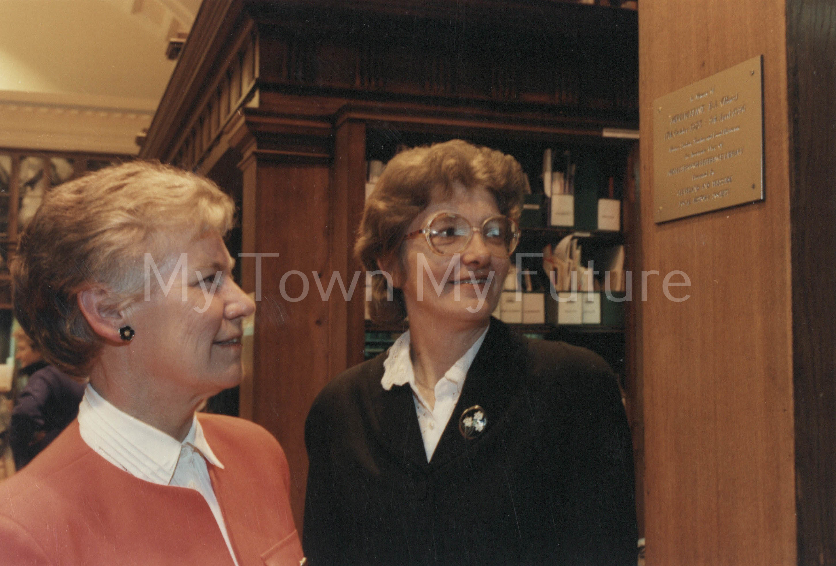 Central Library unveiling of Miriam Flint plaque, 1996 - Evening Gazette