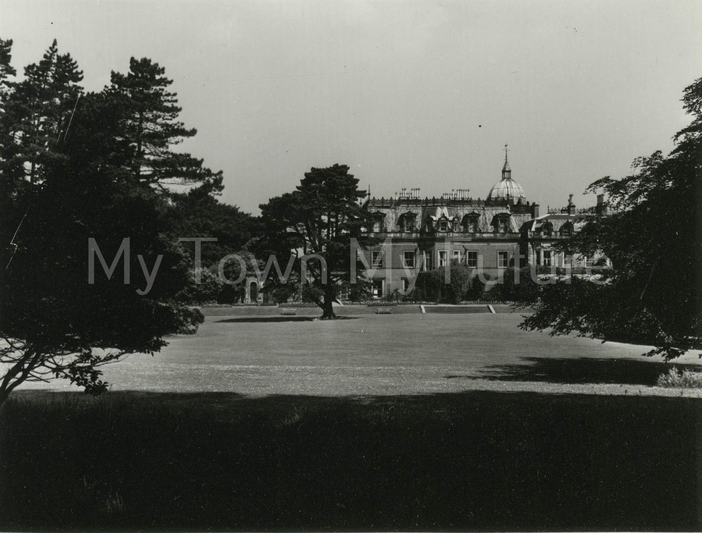 Marton Hall,Stewart's Park